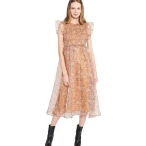 En Saison | Size Small, Peach | La Raque, Smocked Midi Dress